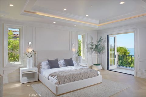 Tiny photo for 3 Island Vista Vis, Newport Coast, CA 92657 (MLS # OC25149760)