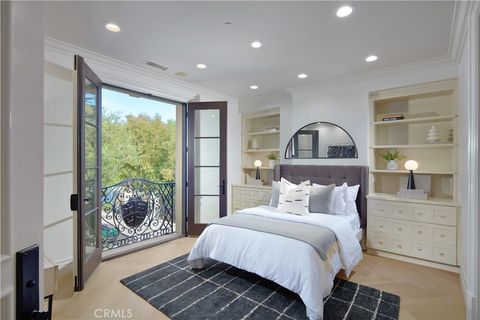 Tiny photo for 3 Island Vista Vis, Newport Coast, CA 92657 (MLS # OC25149760)