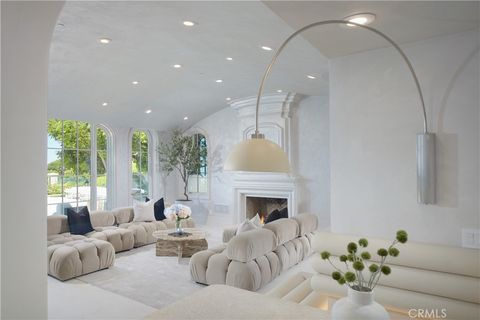 Tiny photo for 3 Island Vista Vis, Newport Coast, CA 92657 (MLS # OC25149760)