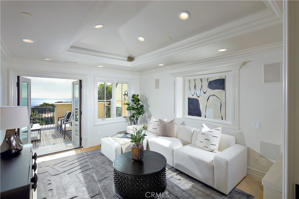 Pelican Crest (NCPC) - Residential