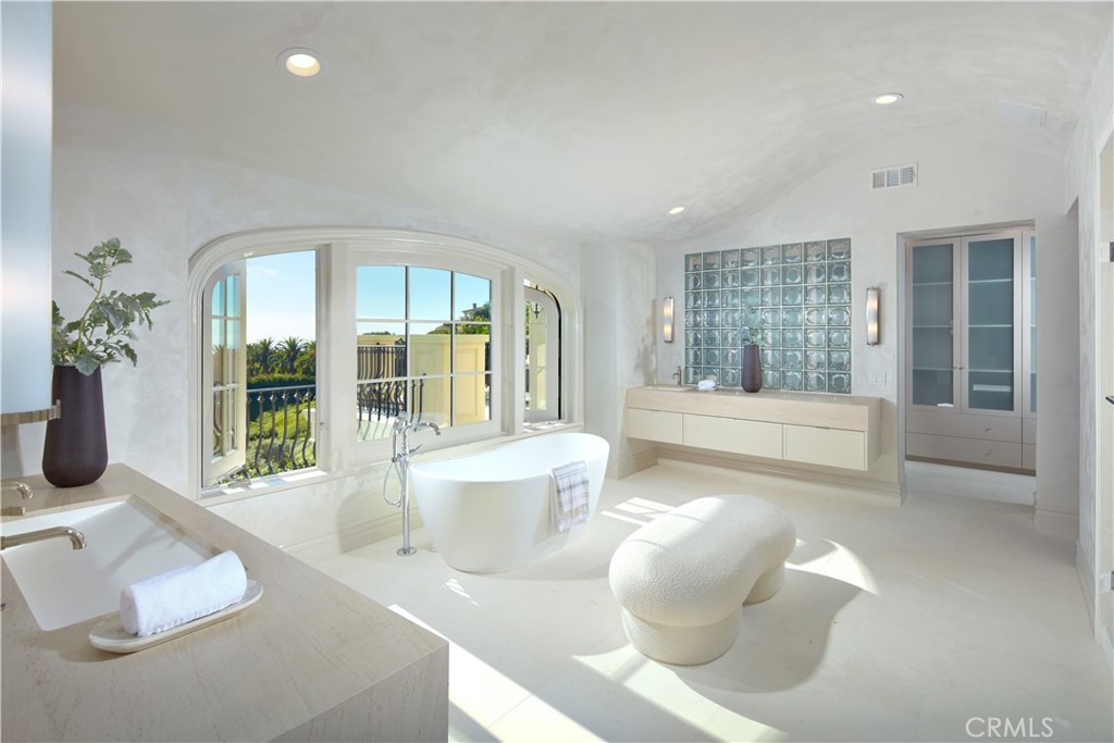 Pelican Crest (NCPC) - Residential