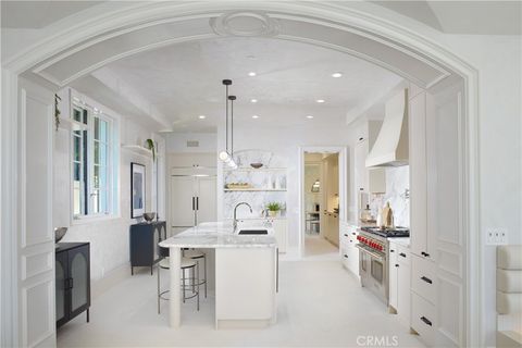 Tiny photo for 3 Island Vista Vis, Newport Coast, CA 92657 (MLS # OC25149760)