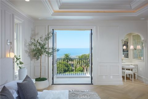 Tiny photo for 3 Island Vista Vis, Newport Coast, CA 92657 (MLS # OC25149760)