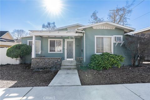 Photo of 732 16th Street, Paso Robles, CA 93446 (MLS # NS26083699)