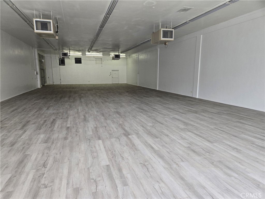 122 E Main Street E