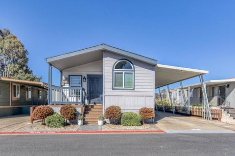 Photo of 255 E Bolivar Street #7, Salinas, CA 93906 (MLS # ML82064916)