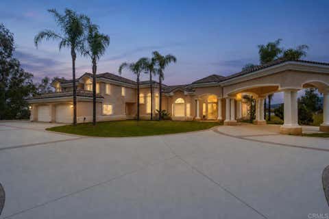 Photo of 16762 Caminito De Las Palmas, San Diego, CA 92127 (MLS # PTP2604614)