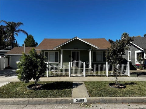 Photo of 3455 Locust Street, Riverside, CA 92501 (MLS # IV26196861)