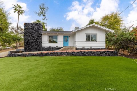 12449 6th Yucaipa CA 92399