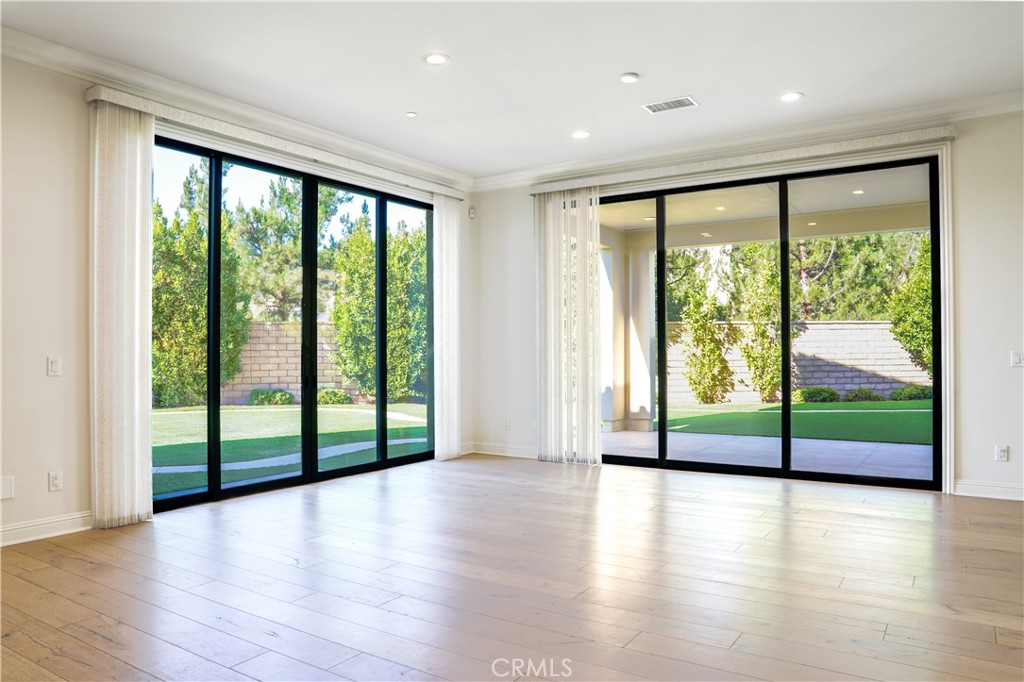 Bella Vista - Residential