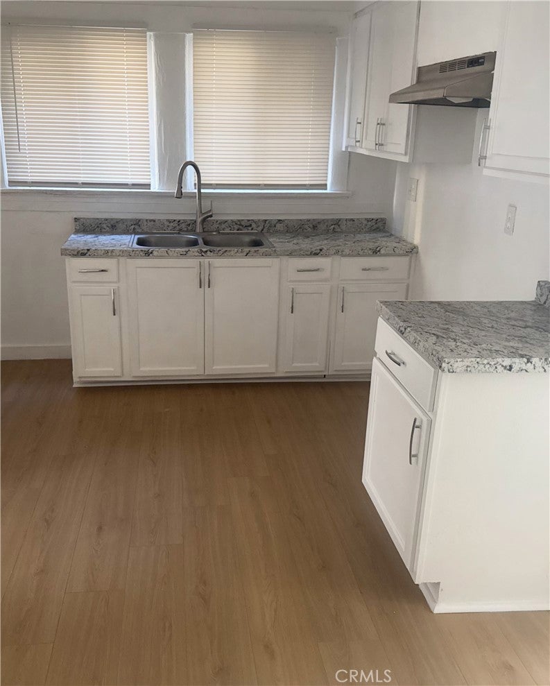 1136 E Alhambra Court