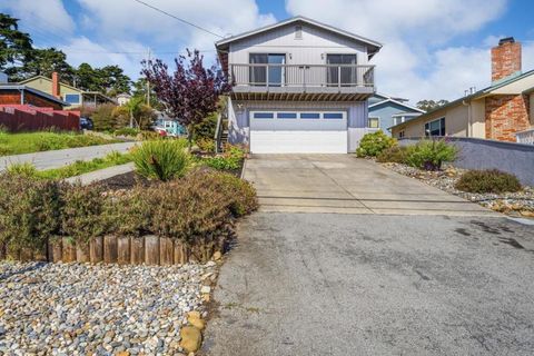 Photo of 270 Valencia Avenue, El Granada, CA 94018 (MLS # ML82045140)