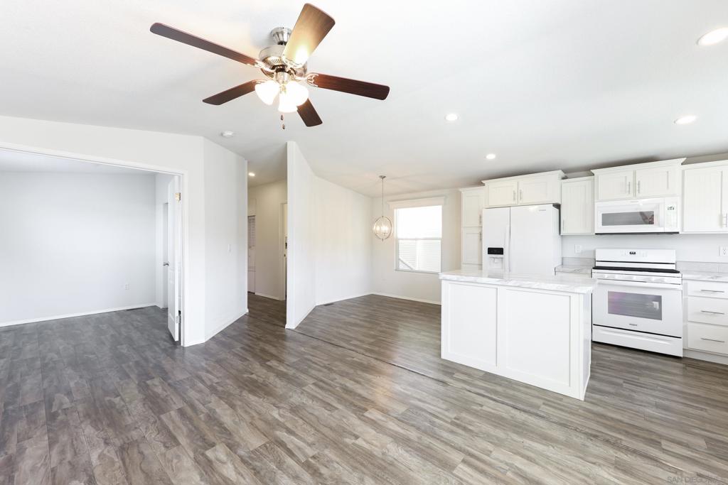 62 Hummingbird Ln.