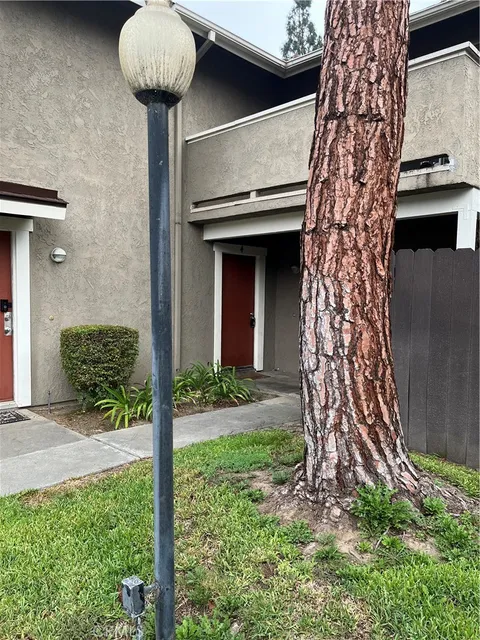 3073 Gladstone #4 St, Pomona, CA 91767 - MLS#: AR25235519