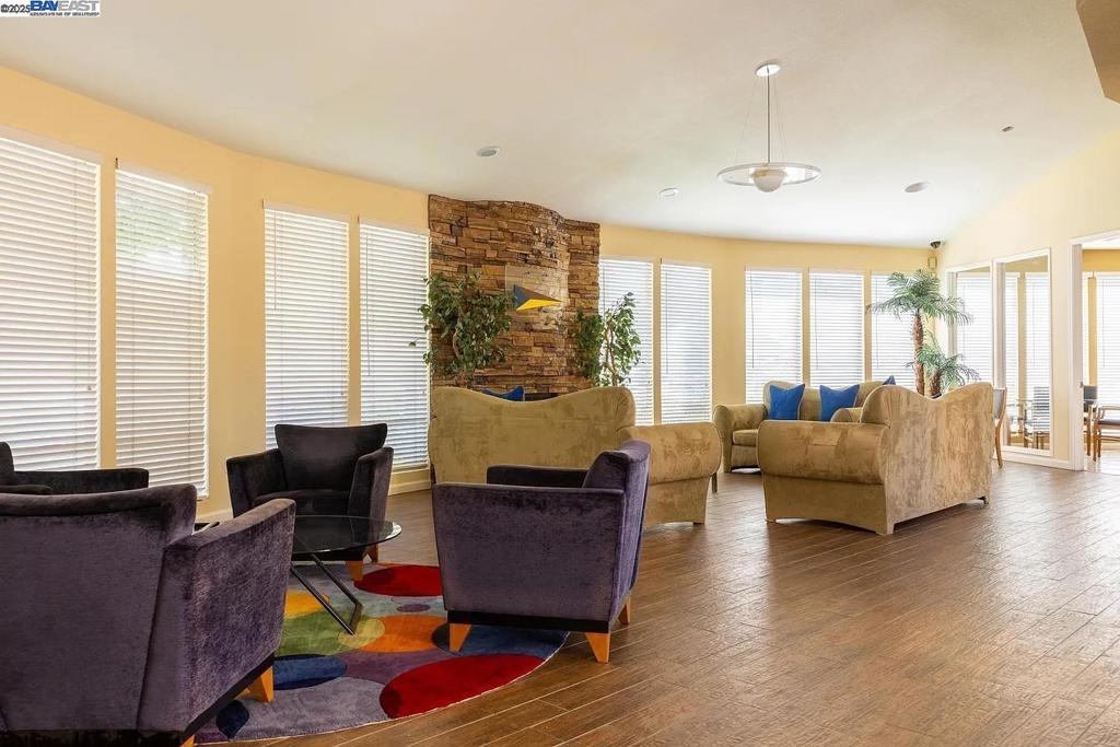 ALTA MAR VILLAS - Residential