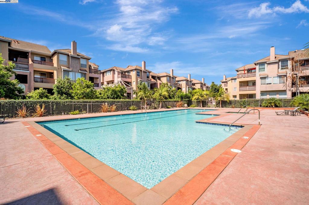 ALTA MAR VILLAS - Residential
