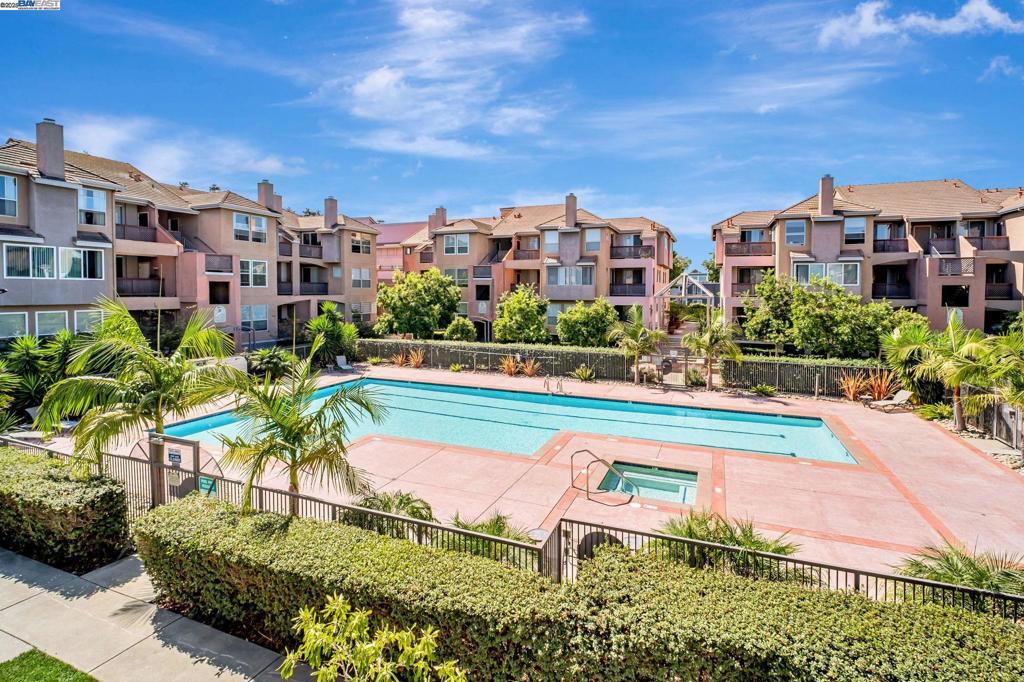 ALTA MAR VILLAS - Residential