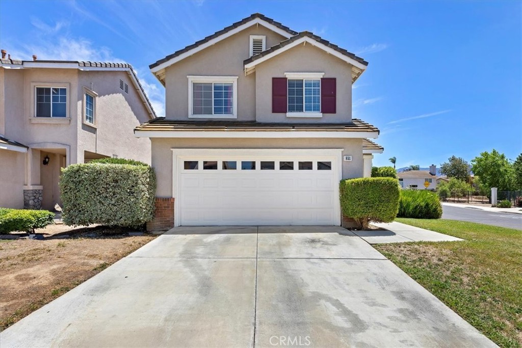 851 Blossomcreek Lane