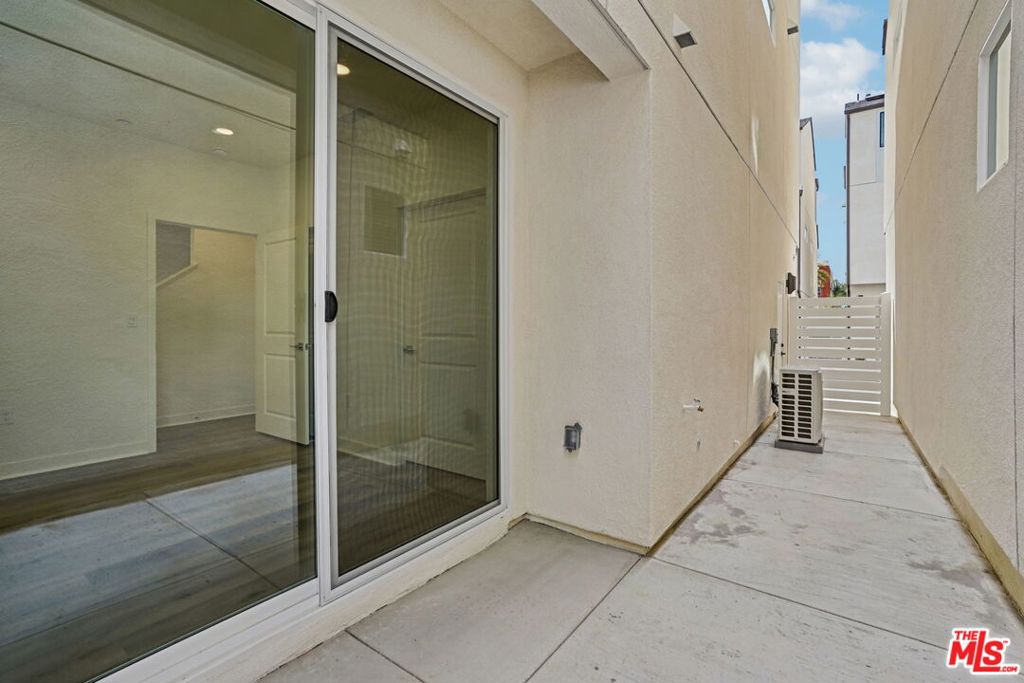 1687 Coral Sea Lane