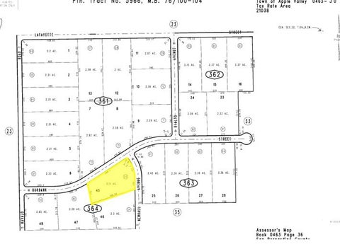 Photo of 0 Burbank Street, Apple Valley, CA 92307 (MLS # HD26121179)