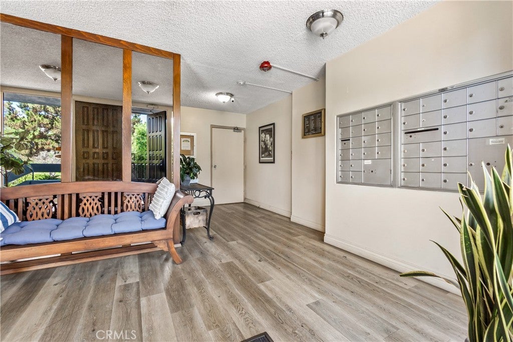 28121 Highridge 211