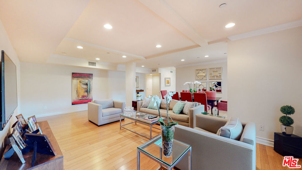 Tasteful modern luxury awaits in this West Hollywood stunner. Ideally located, you will love the close proximity to all the best shopping and dining of Robertson Blvd. This 2,054-sq.-ft. back corner unit welcomes you inside with an open concept entertainment space and designer finishes highlighted by tons of natural light. Built for entertaining, you will love hosting friends in the gourmet chef's kitchen or outside on the balcony that spans the whole length of the home. The private family spaces are equally as luxurious, including an oversized master suite with fireplace and spa-like ensuite. Don't let this one pass you by call today for more info!
