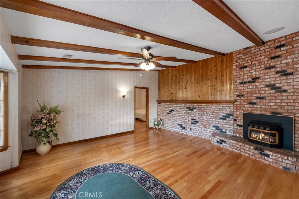 7040 Kenyon