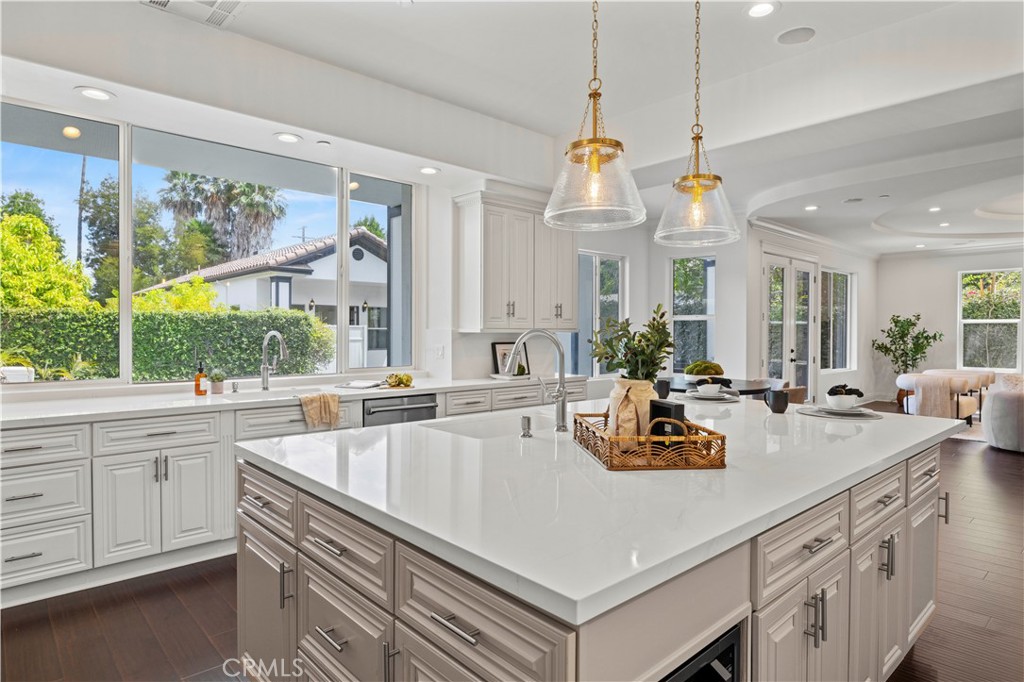 Encino, California, 91436, United States, 7 Bedrooms Bedrooms, ,7 BathroomsBathrooms,Residential,Active,2016673