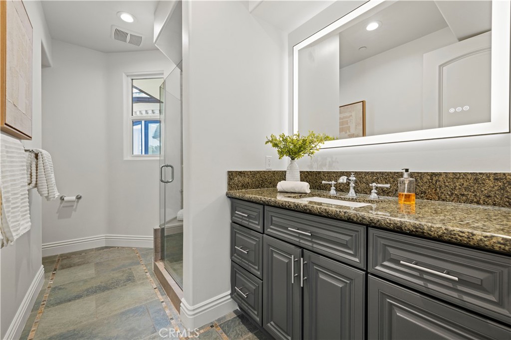 Encino, California, 91436, United States, 7 Bedrooms Bedrooms, ,7 BathroomsBathrooms,Residential,Active,2016673