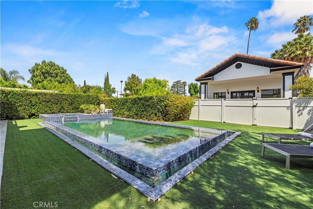 Encino, California, 91436, United States, 7 Bedrooms Bedrooms, ,7 BathroomsBathrooms,Residential,Active,2016673