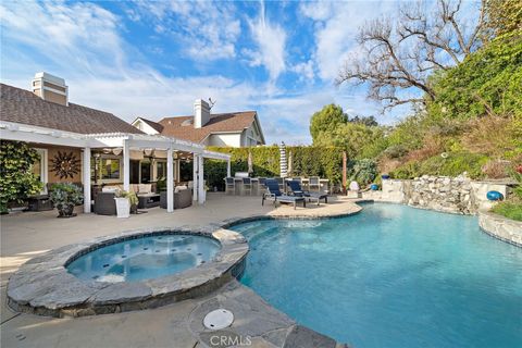 Photo of 22 Lexington Way, Coto de Caza, CA 92679 (MLS # OC25271631)