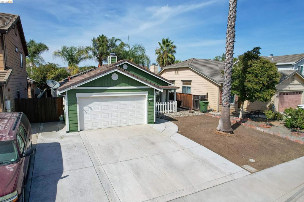 223 TWILIGHT CT