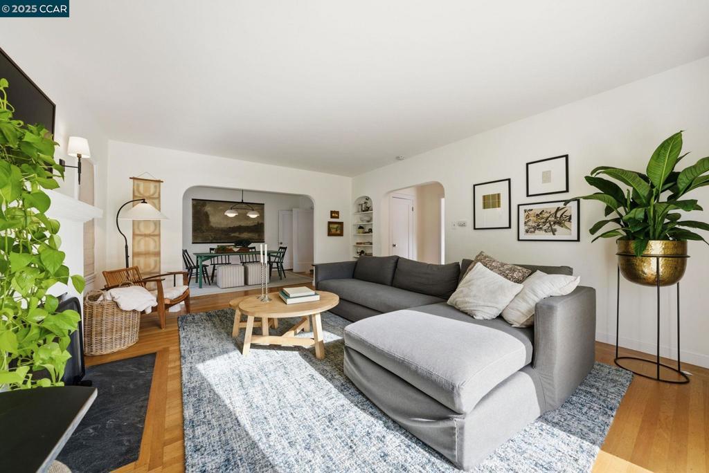 ESTUDILLO ESTATES - Residential