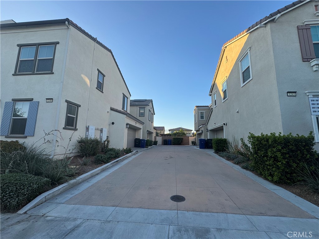 3249 E Butterfly Lane