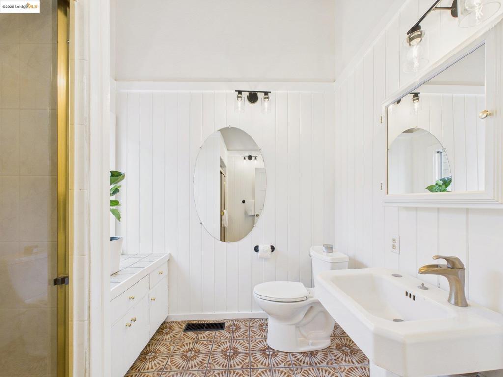 ALAMEDA - Residential