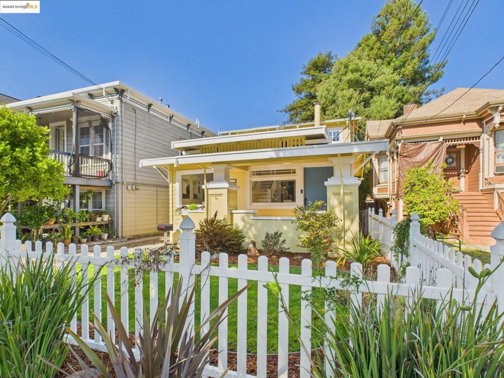 ALAMEDA - Residential