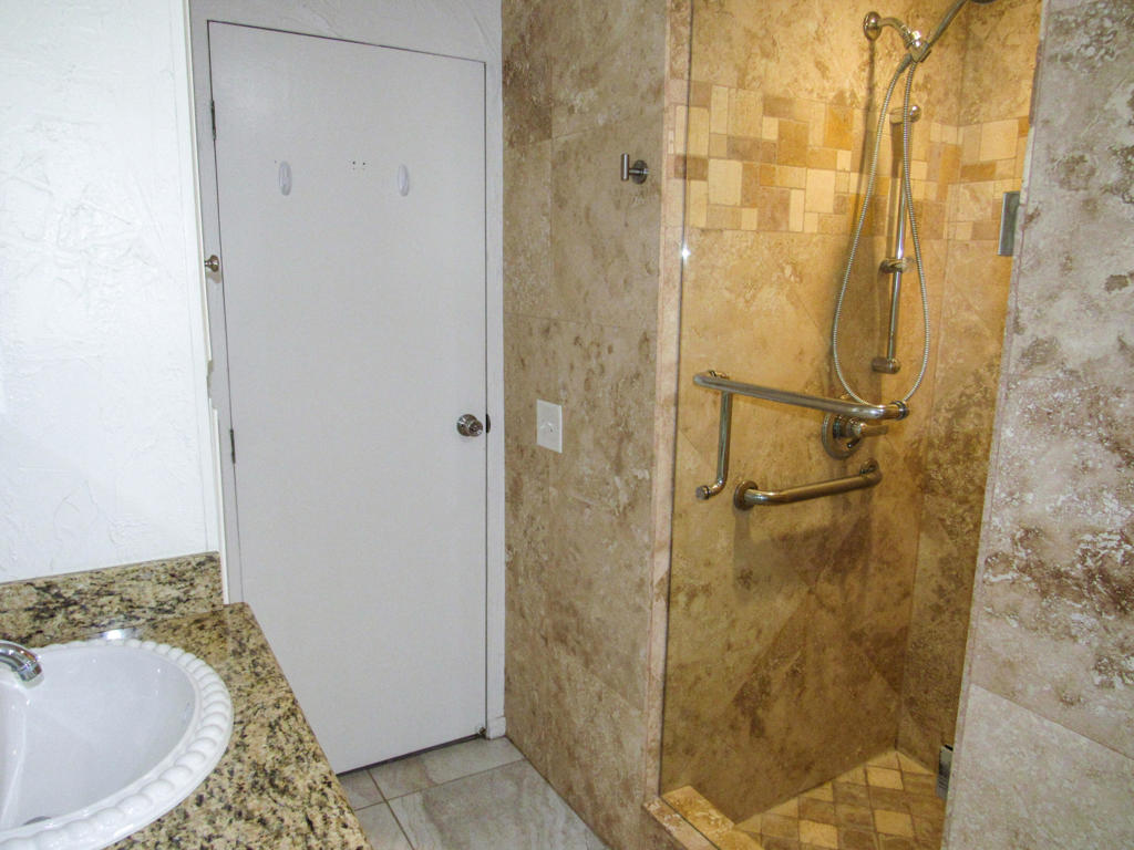 Palm Desert Greens - Manufactured In Park