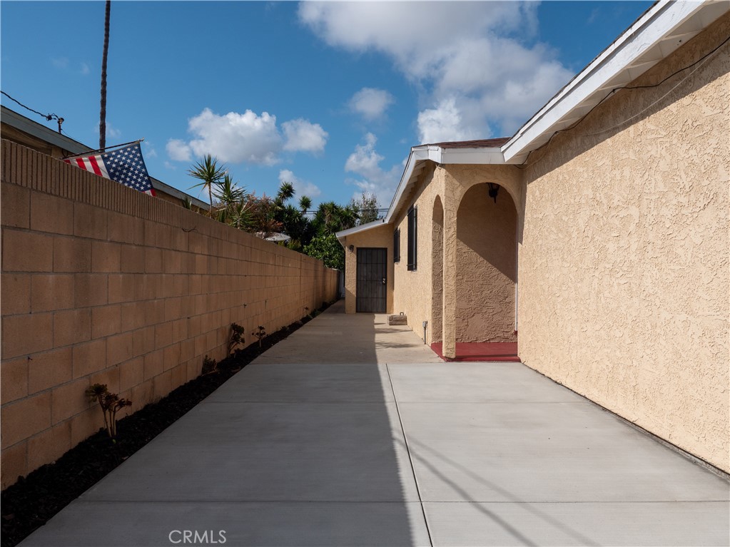 4553 W 162nd Street