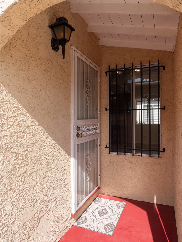 4553 W 162nd Street