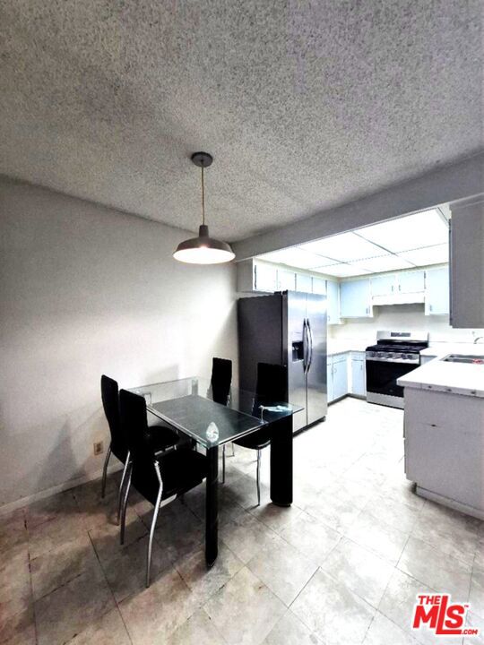 2501 W Redondo Beach Boulevard 324