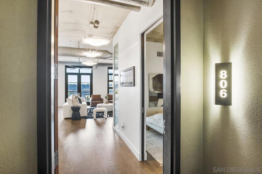 877 Island Ave 806