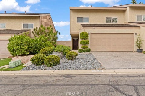 Photo of 3195 Sunburst PL, Thousand Oaks, CA 91360 (MLS # GD26182739)