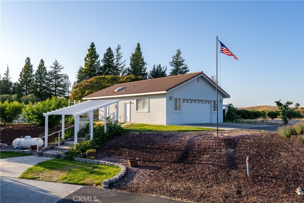 5570 Rancho La Loma Linda Drive