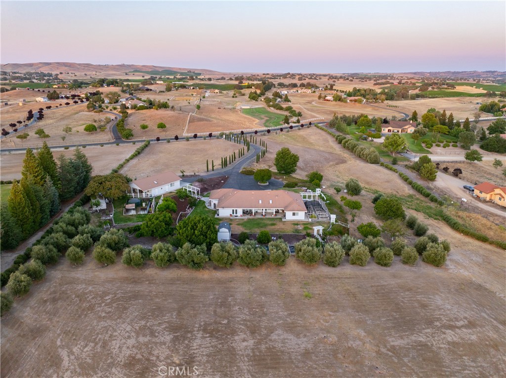 5570 Rancho La Loma Linda Drive