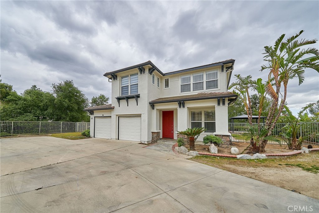 Properties 2 7455 Chanteclair Court