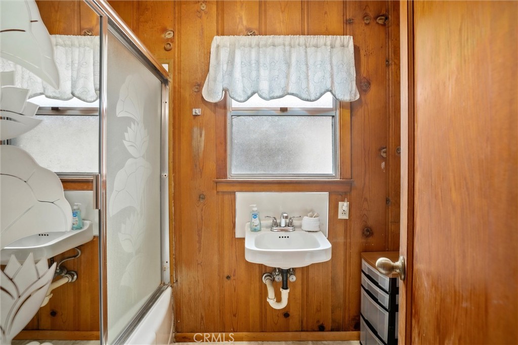 Strand (530) - Residential