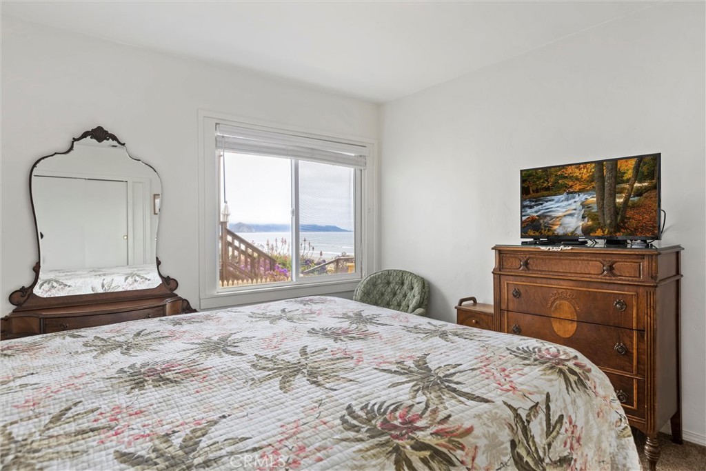 Strand (530) - Residential