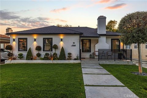 2048 W Kenneth Road Glendale CA 91201