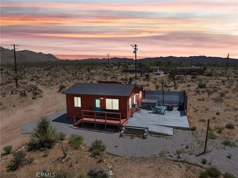 Photo of 59101 Joshua Drive, Yucca Valley, CA 92284 (MLS # IV25105249) Photo of 59101 Joshua Drive, Yucca Valley, CA 92284 (MLS # IV25105249)