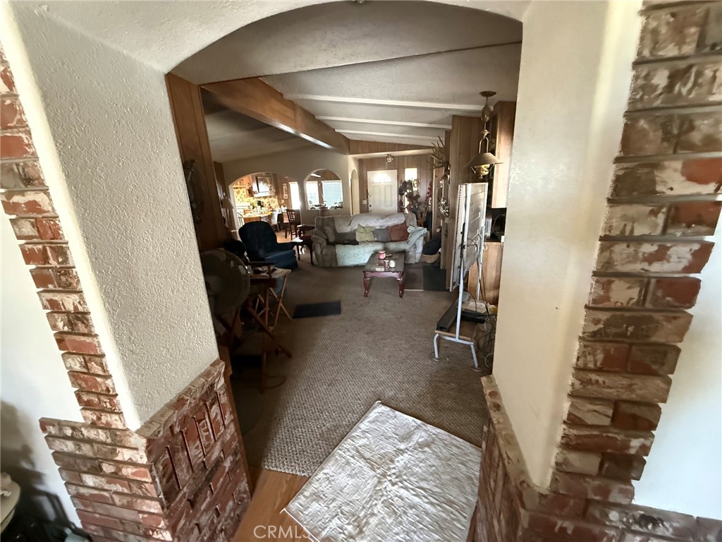 19536 Valle Vista Road